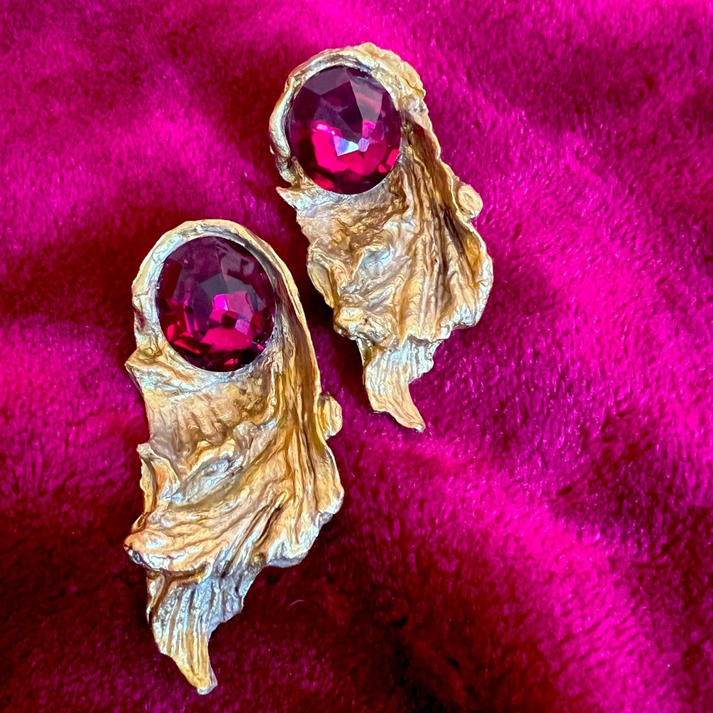 Handmade extra lightweight earrings